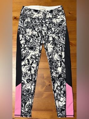 Lilly Pulitzer Black & White Floral Leggings with Pink Accents